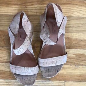 Gentle Souls Gianna Sandals S 8